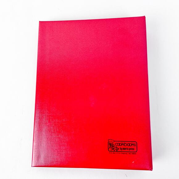 First Favorites Cookbook First USA Financial Austin TX 2001 Employees Recipes - Picture 2 of 9